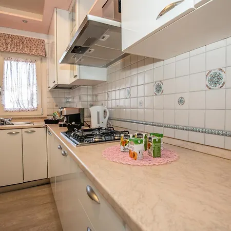 Апартаменты 